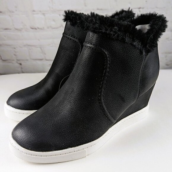 NEW a.n.a Arrow Black Wedge Heel Booties 6.5M - Picture 1 of 11